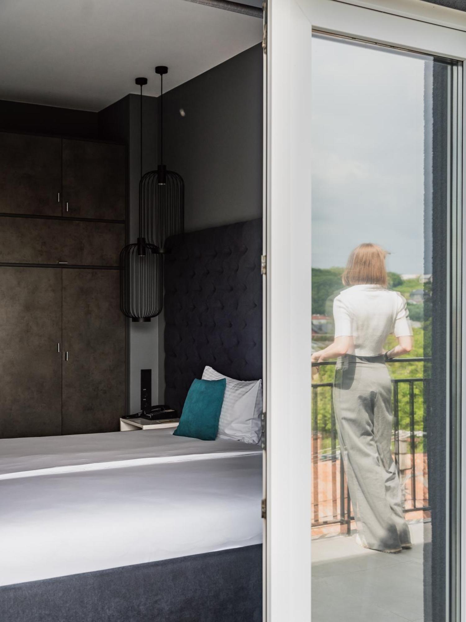 City Inn Lviv Smart Hotel Vynnyky Exterior photo